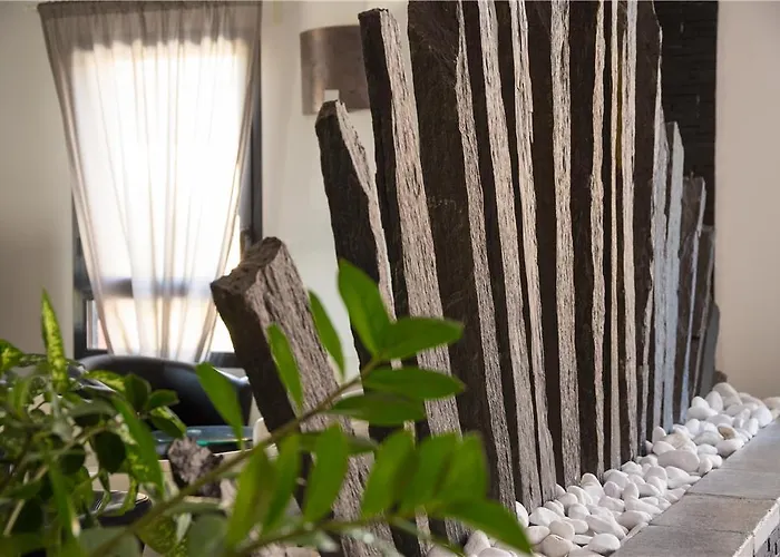 Og Des Arts Montauban Hotel